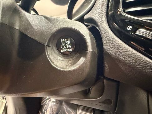 Used 2018 Jeep Compass Limited w/ Navigation Group AWD/4WD image 46