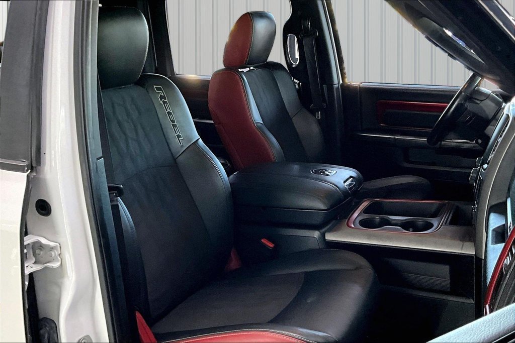 Used 2015 RAM 1500 Rebel AWD/4WD image 28