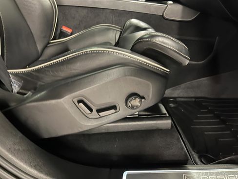 Used 2020 Volvo XC90 T8 R-Design w/ Protection Package Premier image 40