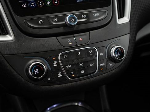 Used 2024 Chevrolet Malibu LT image 23