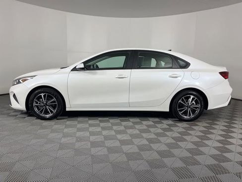 Used 2023 Kia Forte LXS image 6