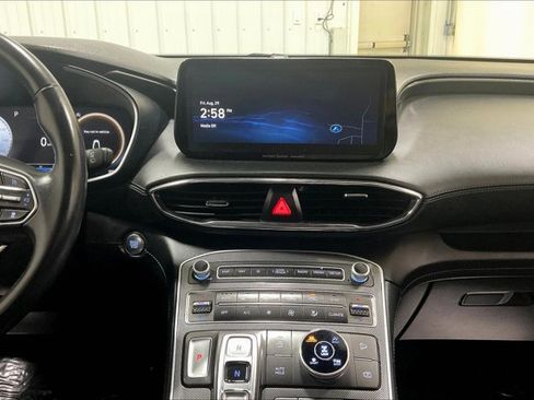 Used 2023 Hyundai Santa Fe SEL w/ Premium Package image 6