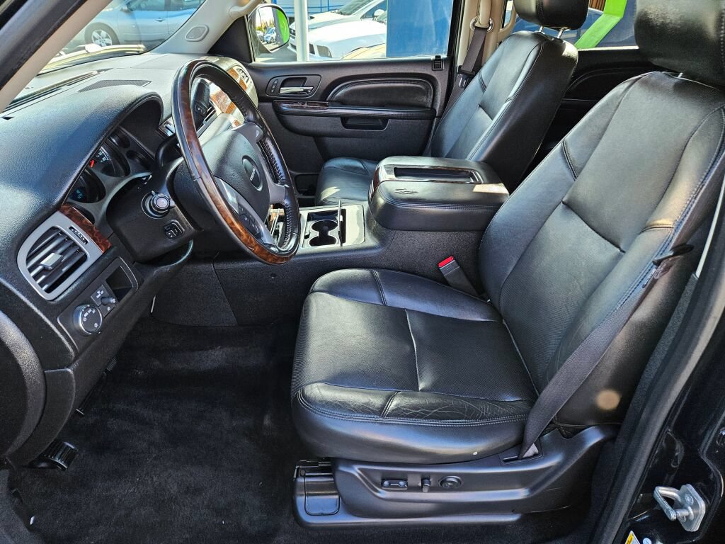 Used 2013 GMC Yukon Denali AWD/4WD image 18