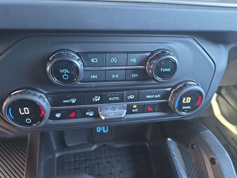 Used 2024 Ford Bronco Raptor w/ Interior Carbon Fiber Pack 6 AWD/4WD image 26