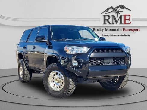 Used 2021 Toyota 4Runner SR5 Premium AWD/4WD image 1