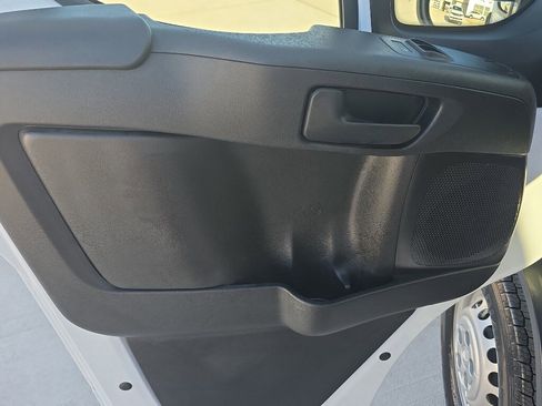 Used 2025 RAM ProMaster 1500 w/ Storage Group image 14