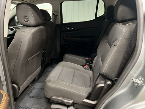 Certified 2023 GMC Acadia SLE w/ Driver Convenience Package image 24