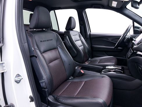 Used 2021 Honda Ridgeline Black Edition image 37