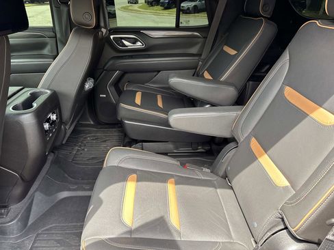 Used 2021 GMC Yukon AT4 w/ Rear Media and Nav Package AWD/4WD image 29