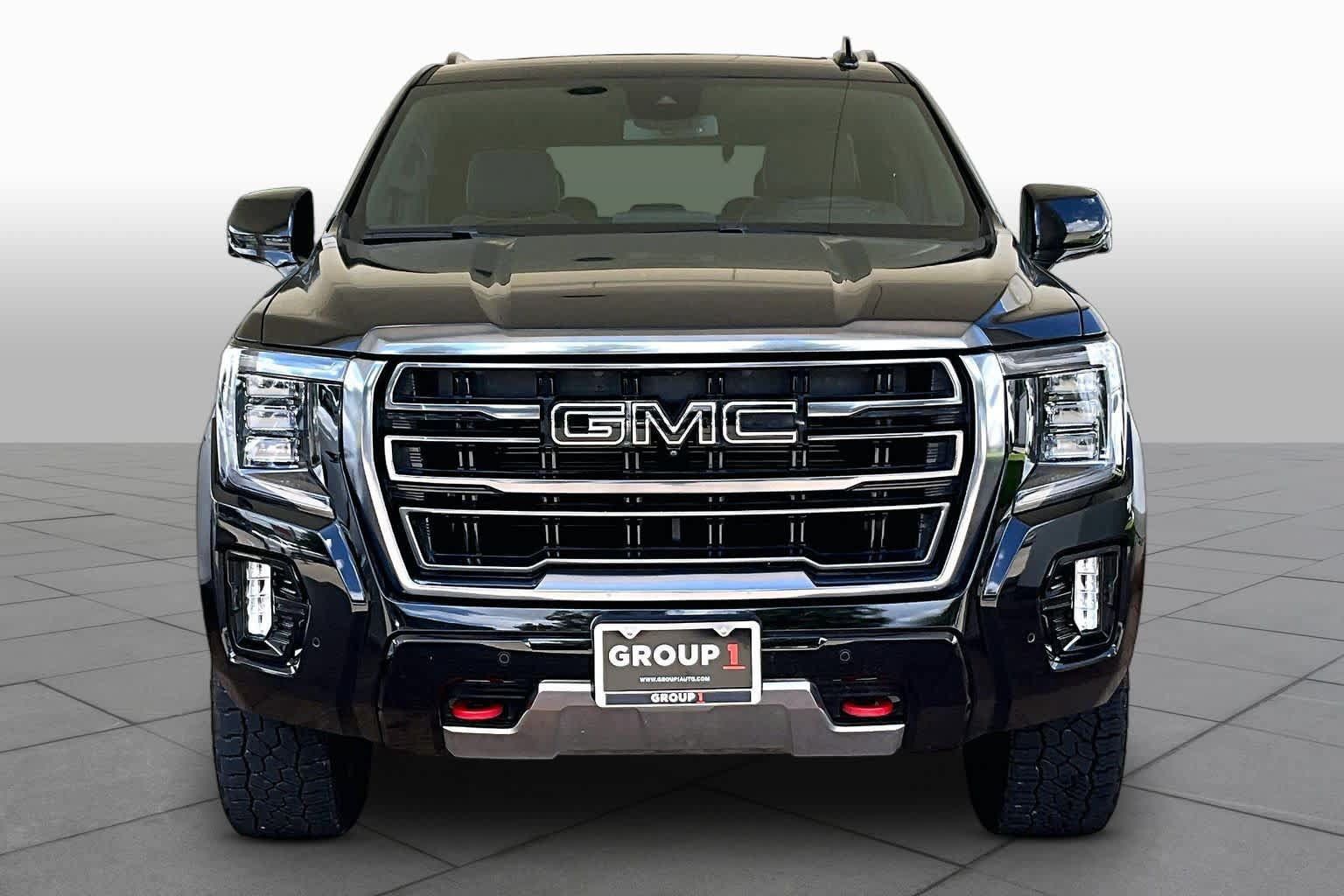Used 2023 GMC Yukon AT4 w/ AT4 Premium Plus Package AWD/4WD image 4