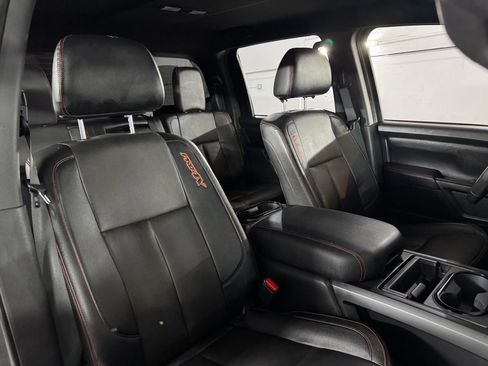 Used 2020 Nissan Titan PRO-4X w/ Pro-4x Convenience Package AWD/4WD image 50