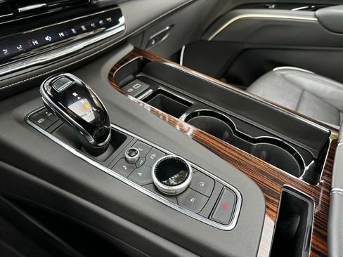 Used 2023 Cadillac Escalade Premium Luxury w/ LPO, Floor Liner Package image 17