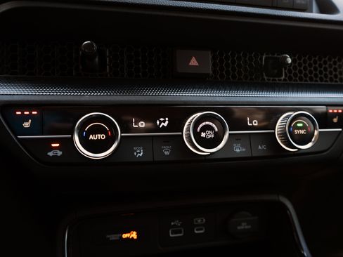 Used 2023 Honda CR-V EX image 32