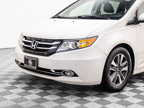 Used 2014 Honda Odyssey Touring Elite image 40