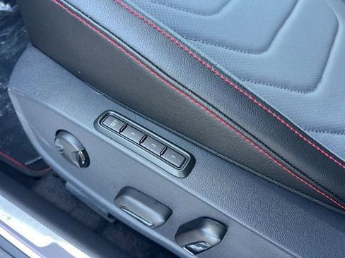 New 2026 Volkswagen Jetta GLI Autobahn FWD image 6