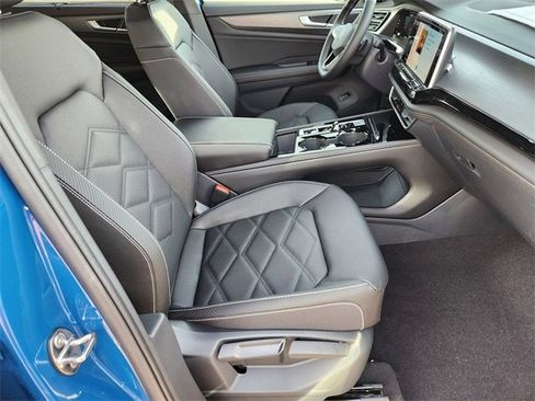 New 2026 Volkswagen Atlas Cross Sport SE image 12