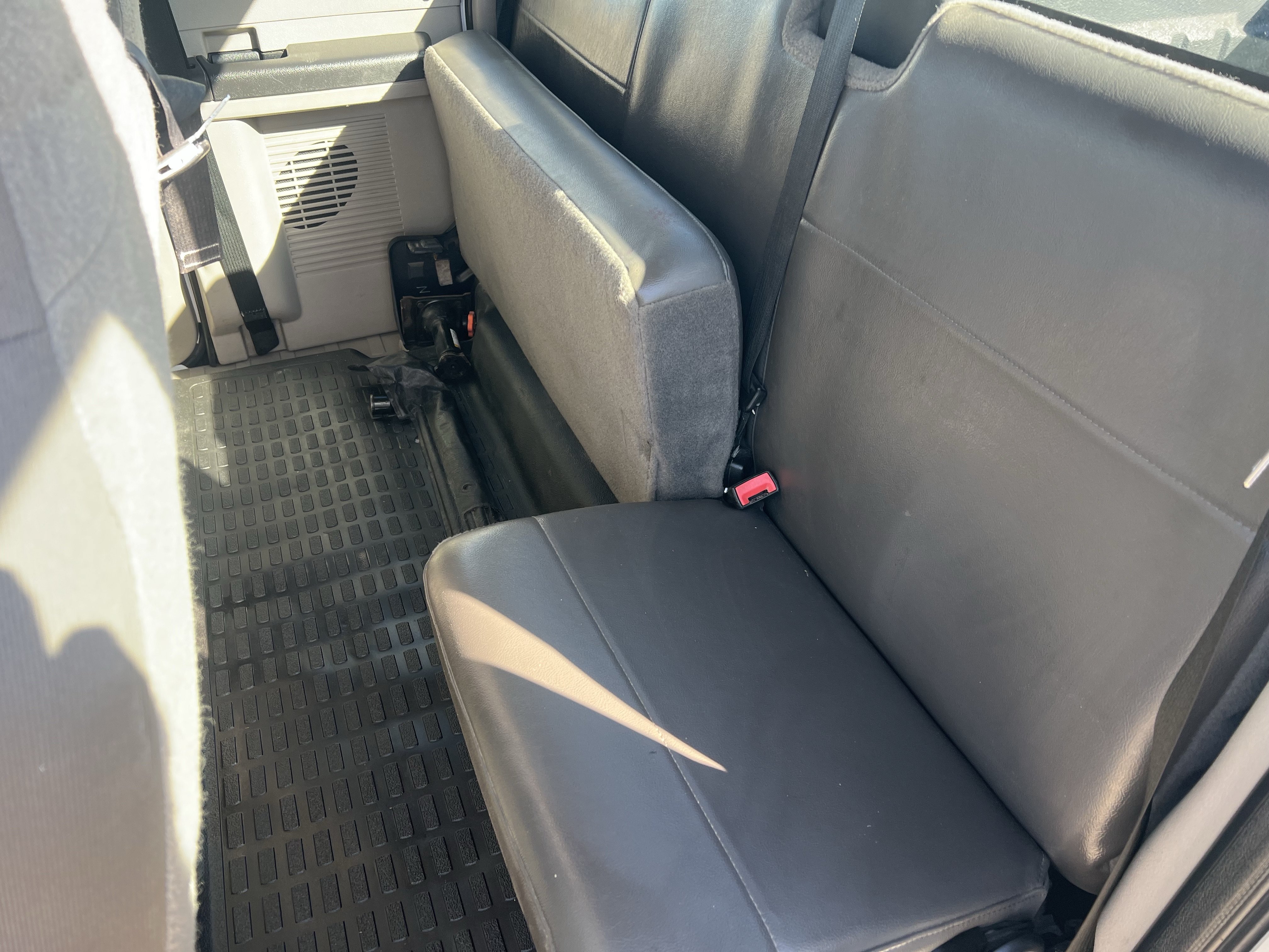 Used 2010 Ford F250 XL AWD/4WD image 18