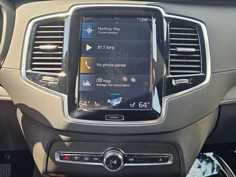 Used 2022 Volvo XC90 T8 Inscription AWD/4WD image 31