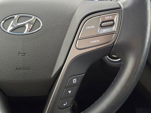 Used 2017 Hyundai Santa Fe Sport image 32