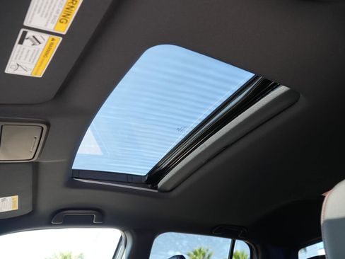 New 2026 Honda Ridgeline Black Edition image 17