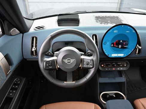 Used 2025 MINI Cooper Countryman S w/ Comfort Package Max AWD/4WD image 18
