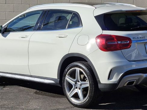 Used 2015 Mercedes-Benz GLA 250 4MATIC image 3