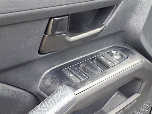 Certified 2026 Toyota Tacoma SR5 image 8