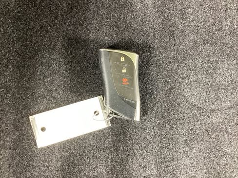 Used 2020 Lexus UX 250h image 33