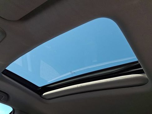 Used 2021 Honda Pilot Special Edition image 16