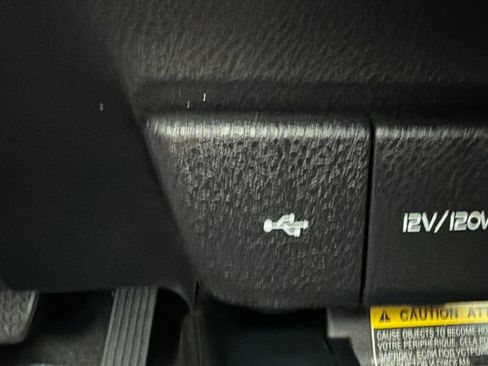 Used 2020 Toyota Camry XSE FWD image 26