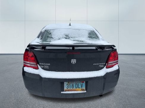 Used 2010 Dodge Avenger R/T image 6
