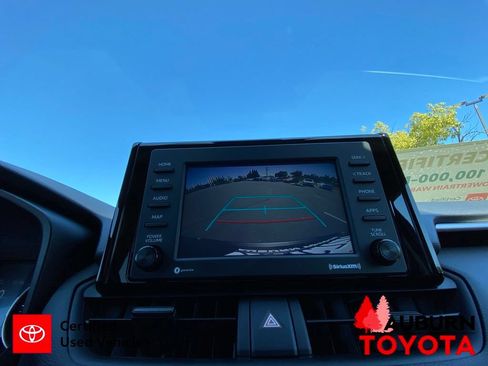 Certified 2022 Toyota RAV4 XLE w/ Convenience Package AWD/4WD image 45