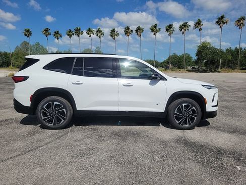 New 2026 Buick Enclave Sport Touring w/ Power Package FWD image 4