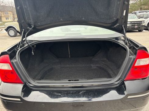 Used 2007 Ford Five Hundred SEL image 9