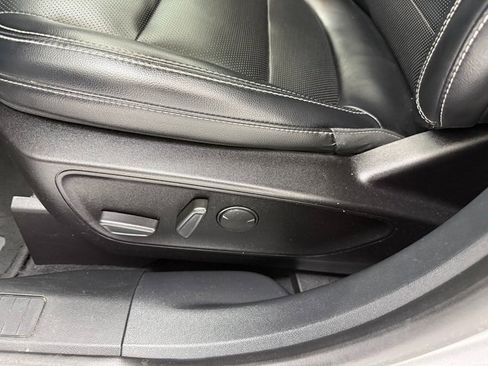 Used 2020 Ford Escape SEL image 29