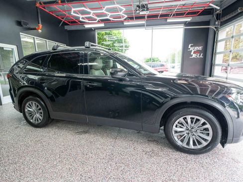 Used 2024 MAZDA CX-90 Plug-In Hybrid w/ Preferred AWD/4WD image 5
