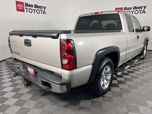 Used 2006 Chevrolet Silverado 1500 LT w/ Light Duty Power Package image 23