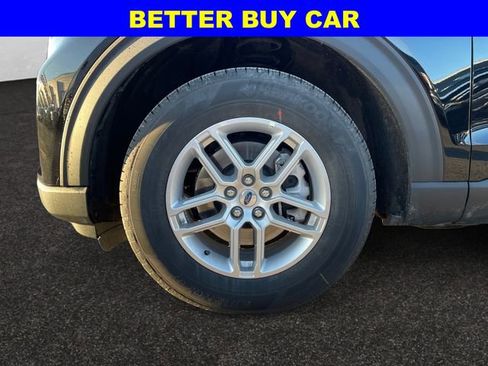 New 2025 Ford Explorer Active image 14