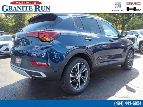 Used 2022 Buick Encore GX Select image 6