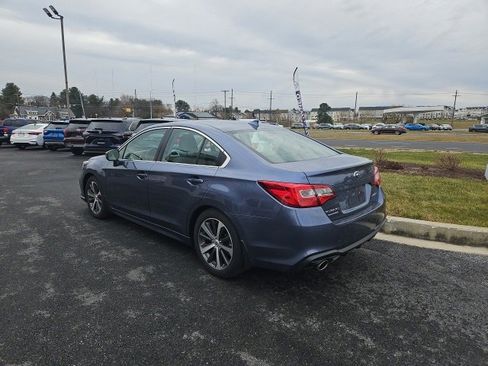 Used 2018 Subaru Legacy 2.5i Limited image 2