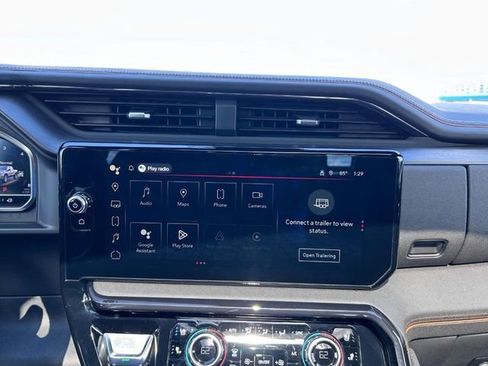 Used 2024 GMC Sierra 1500 AT4 w/ AT4 Premium Package image 15