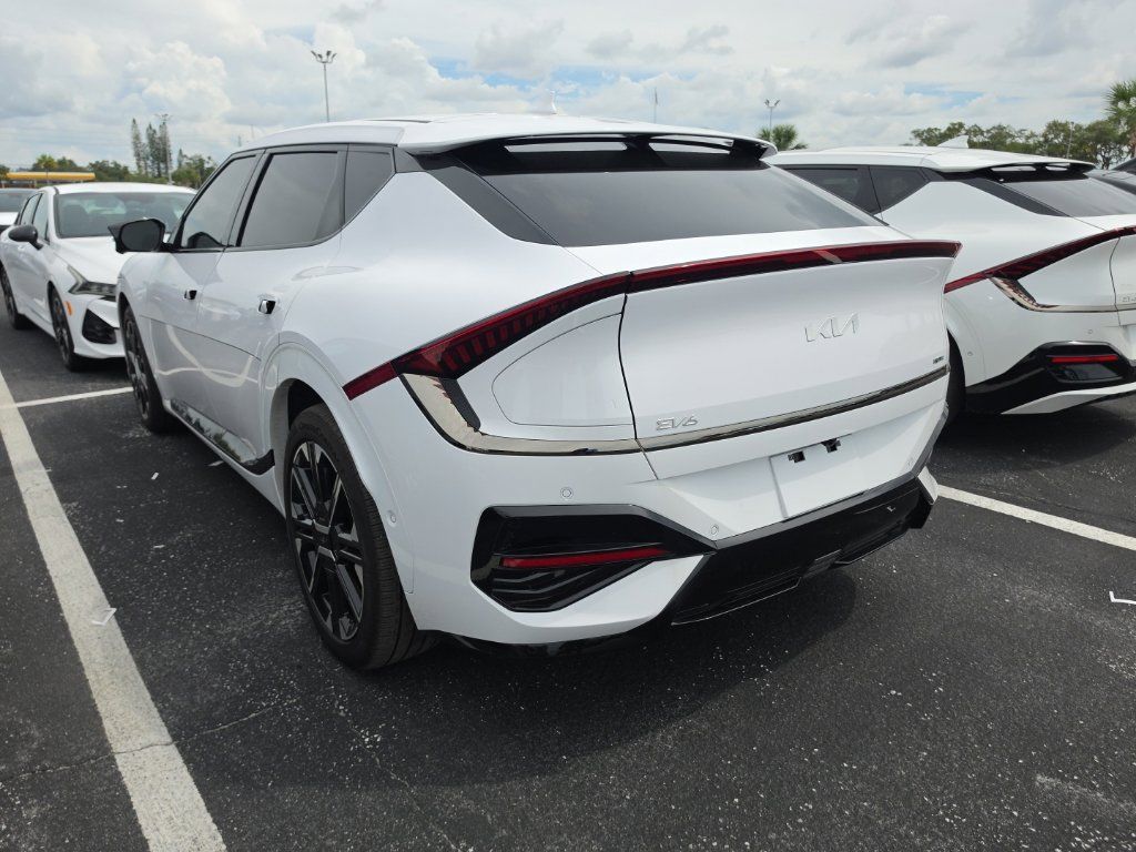 Certified 2025 Kia EV6 GT-Line AWD/4WD image 11