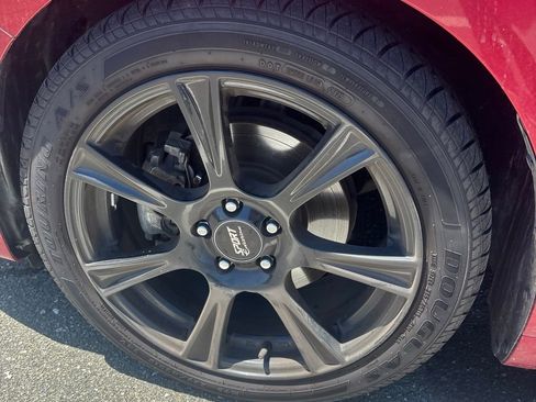 Used 2020 Ford Fusion SE w/ Equipment Group 151A FWD image 6