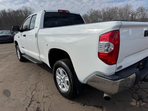 Used 2018 Toyota Tundra SR5 image 10
