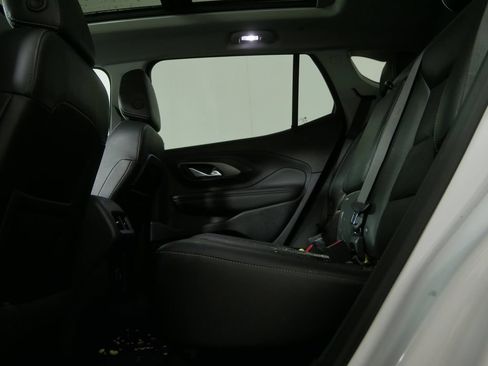 Used 2023 GMC Terrain SLT w/ Tech Package AWD/4WD image 19