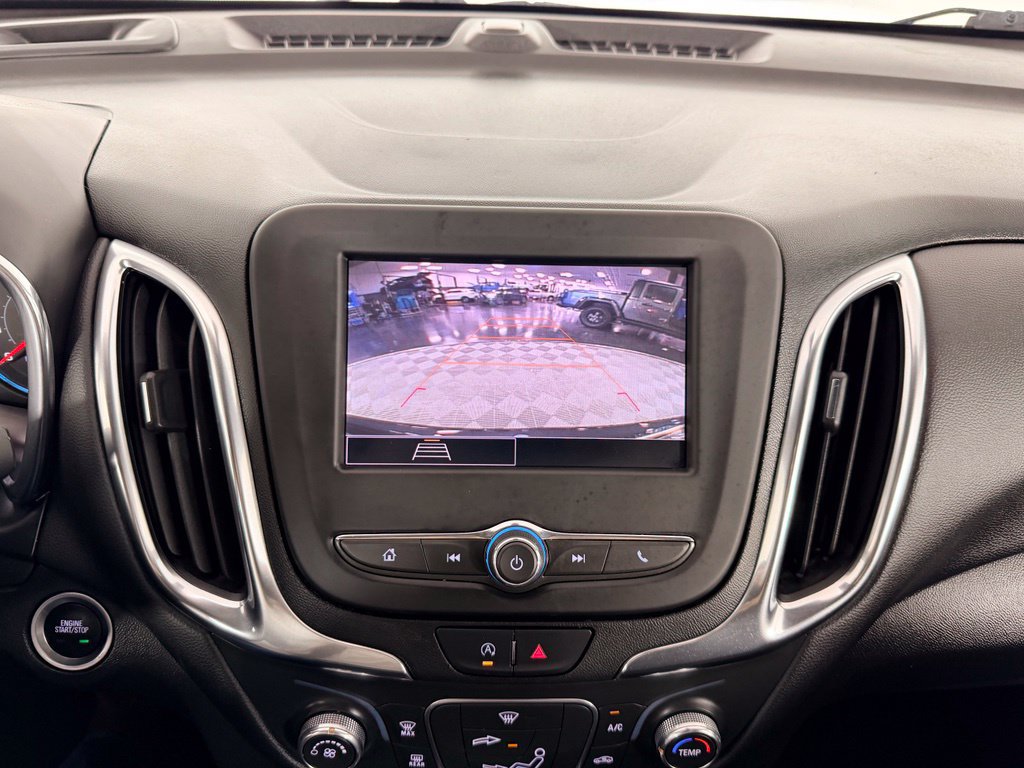 Used 2022 Chevrolet Equinox LT AWD/4WD image 19