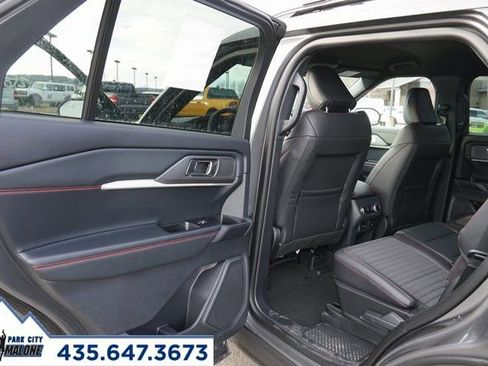 New 2026 Ford Explorer ST-Line w/ ST-Line Street Pack image 45