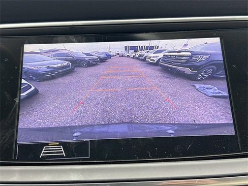 Used 2020 Buick Enclave Essence w/ Sound and Sites Package image 32