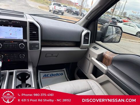 Used 2019 Ford F150 Lariat image 24