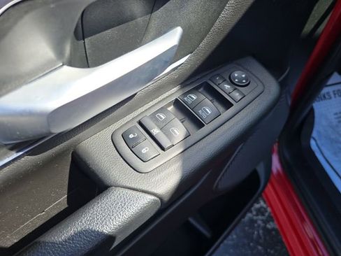 Used 2024 RAM 1500 Big Horn image 17